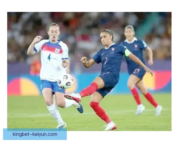 欧洲杯闭幕式即将到来，期待精彩表现让人值得关注